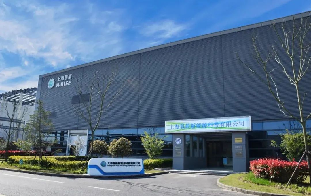 8d233343d8d14be669d53ed92eb00d85.jpg